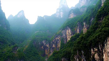 張家界國家森林公園、鳳凰古城純玩兩晚三日游